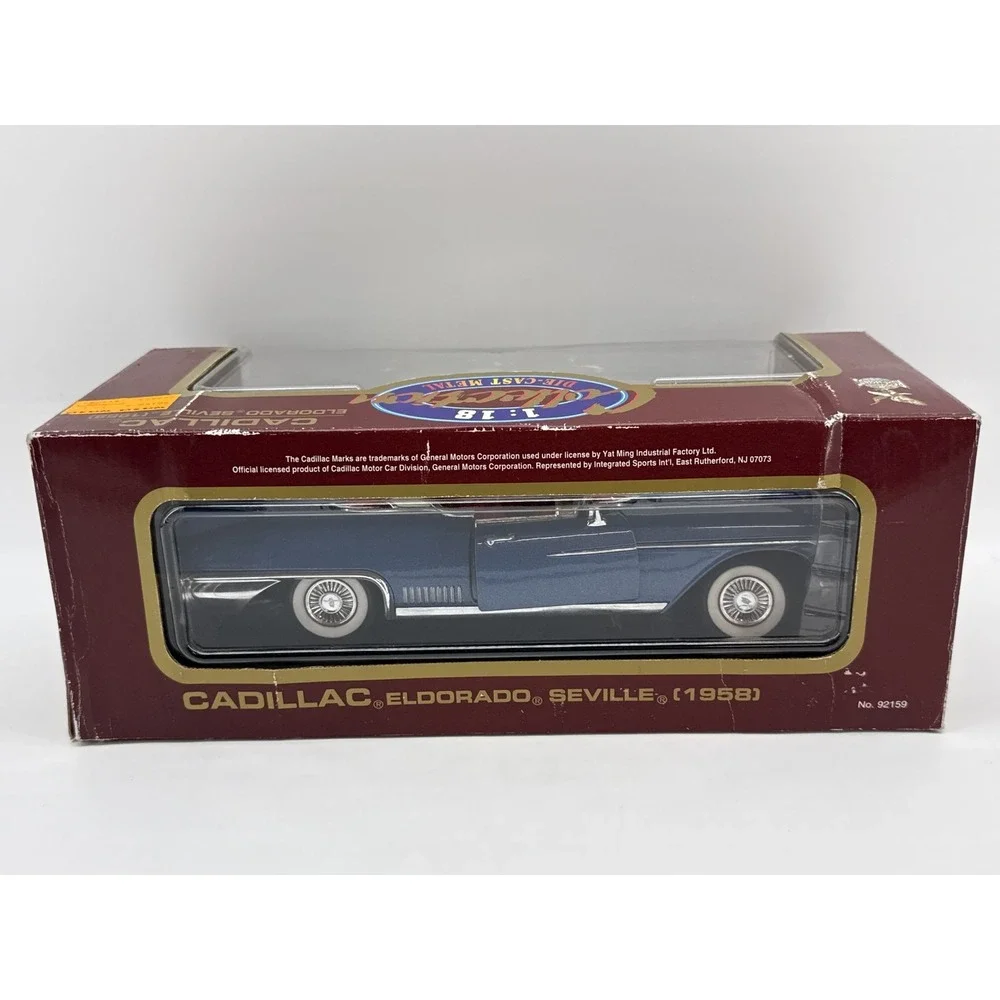 Yat Ming 1:18 Classic Car Die Cast Metal Blue/White Cadillac Eldorado Opening